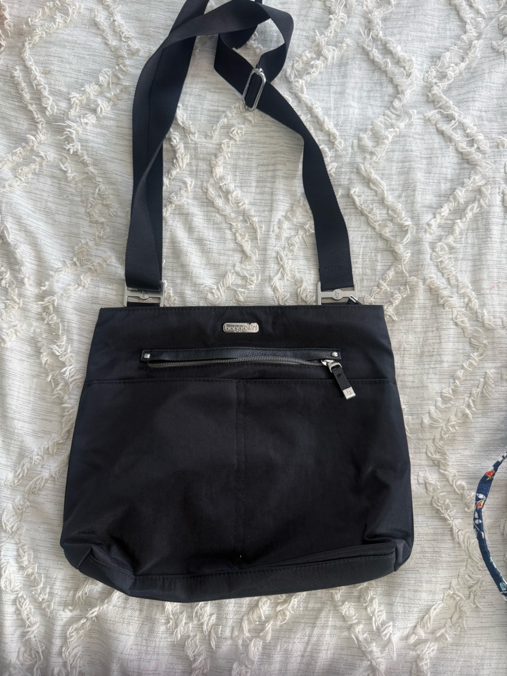 Baggallini Black Shoulder Bag